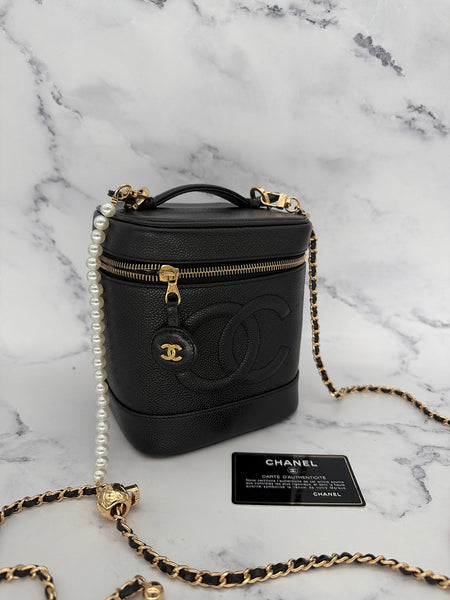 Chanel Vintage Caviar Vanity Case