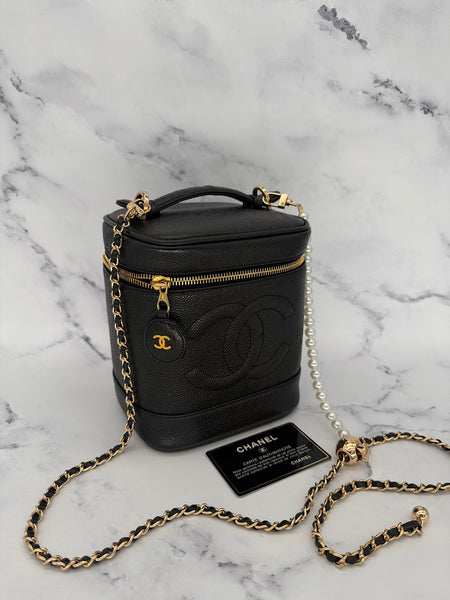 Chanel Vintage Caviar Vanity Case