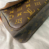 Louis Vuitton Looping PM