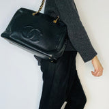 Chanel Coco mark Caviar Chain tote