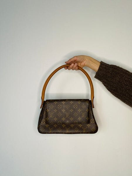 Louis Vuitton Looping PM