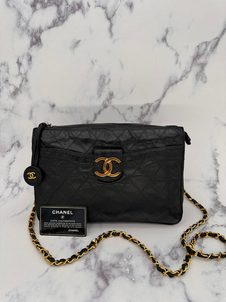 Rare Chanel Crossbody bag with chain
