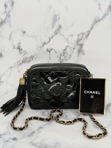Small Chanel camera bag in patent leather
