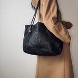 XXL Chanel Caviar Tote