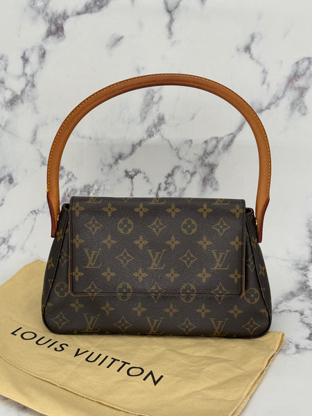 Louis Vuitton Looping PM