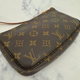 Louis Vuitton Pochette Accessoire