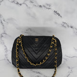 Chanel Double Chain Chevron Kisslock Bag