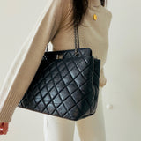 Chanel Reissue Tote Bag in Navy