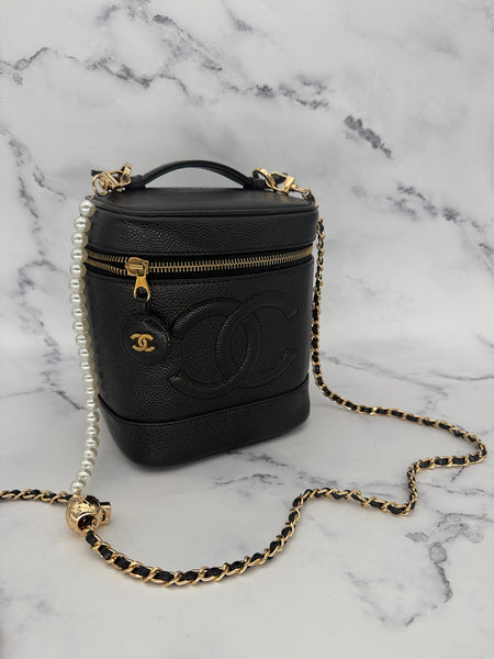 Chanel Vintage Caviar Vanity Case