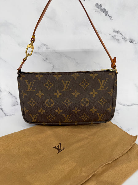 Louis Vuitton Pochette Accessoires